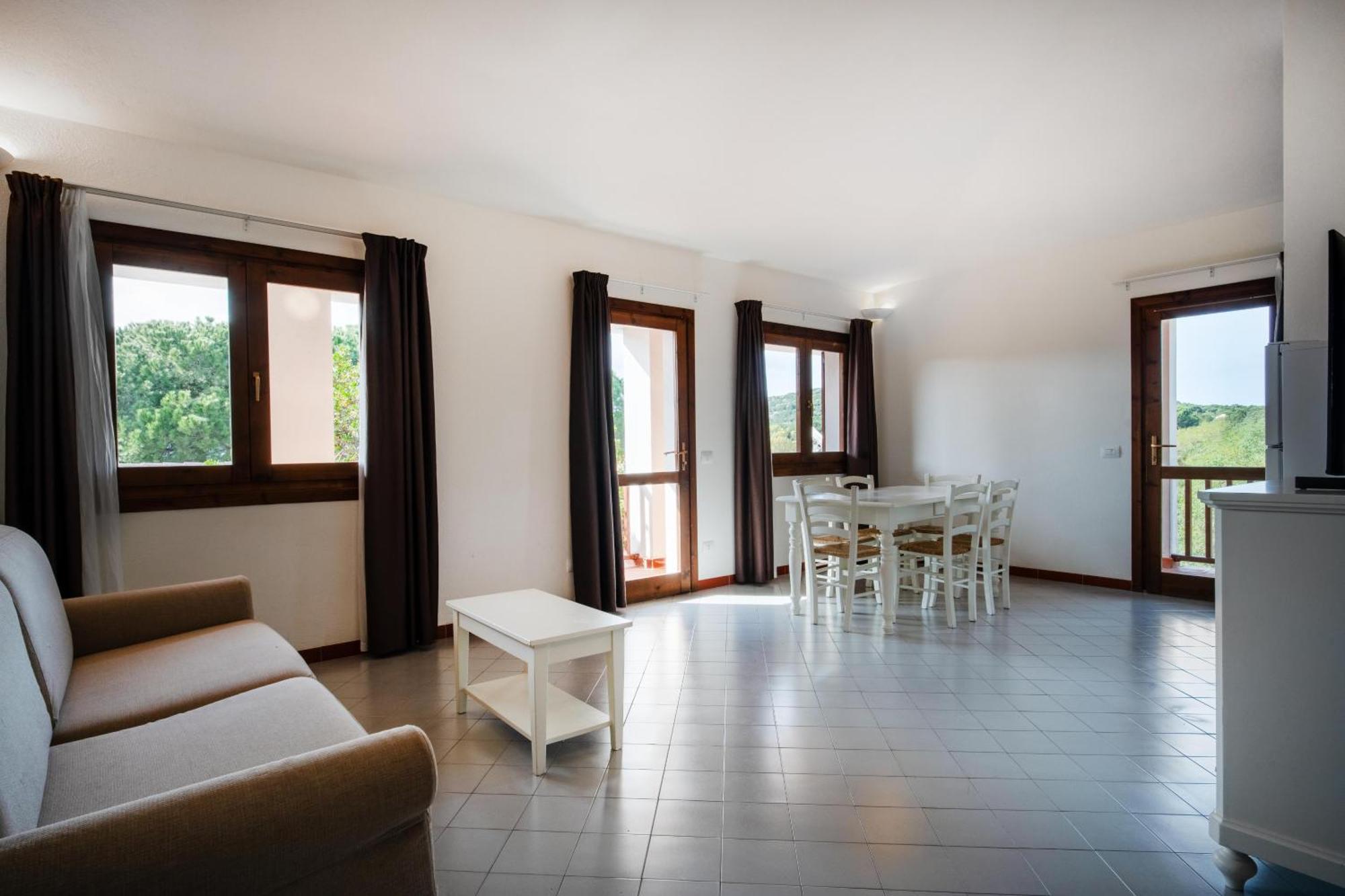 פאלאו Felix Hotels - Residence Hotel Costa Serena מראה חיצוני תמונה